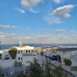 Lejlighedshotel New Management Fira (Santorini)