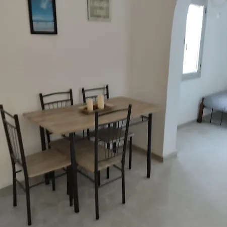 New Management Fira (Santorini)